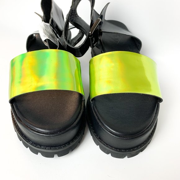 UNIF holographic seeker platform sandals 9 - Picture 2 of 8
